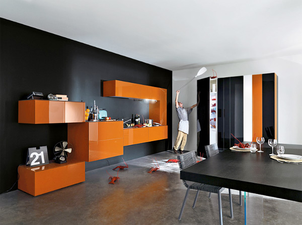 Комплект кухонной мебели составляют модули подвесных и напольных шкафов.